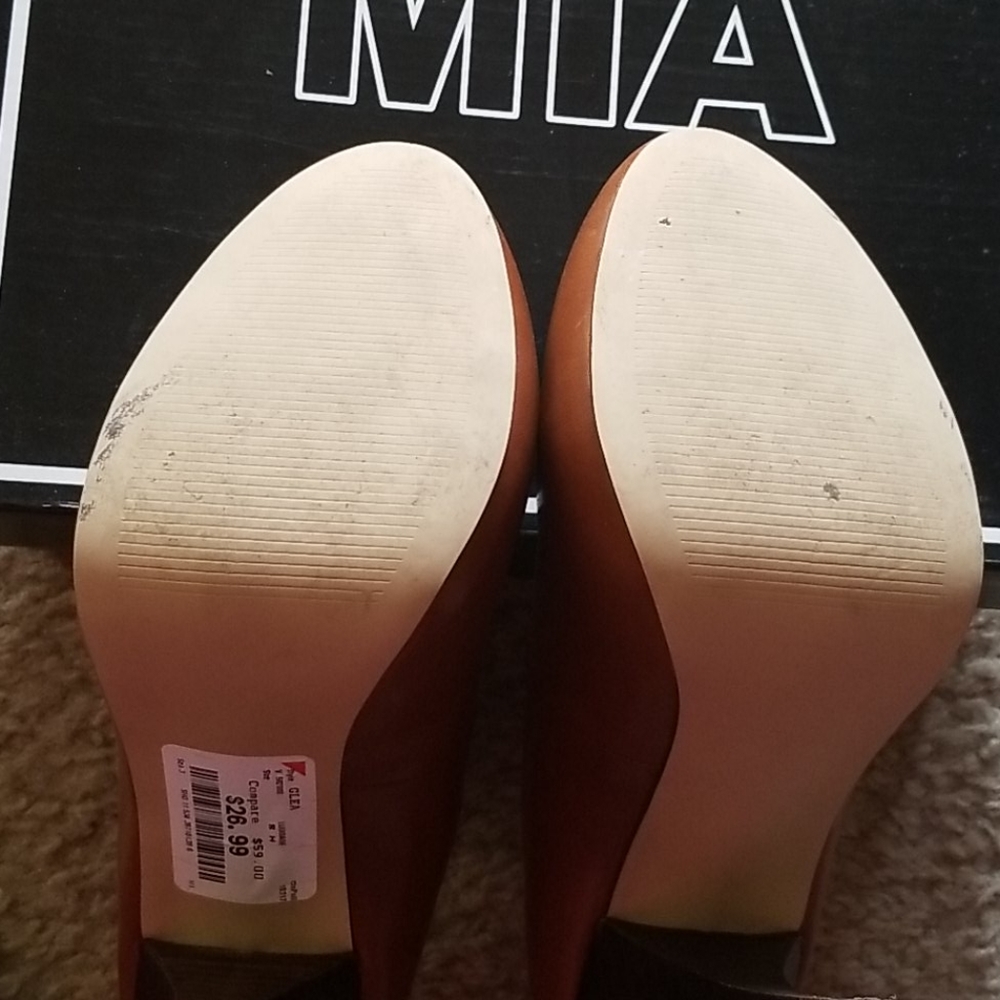 Platform/Pump Shoes - Picture 4 of 5